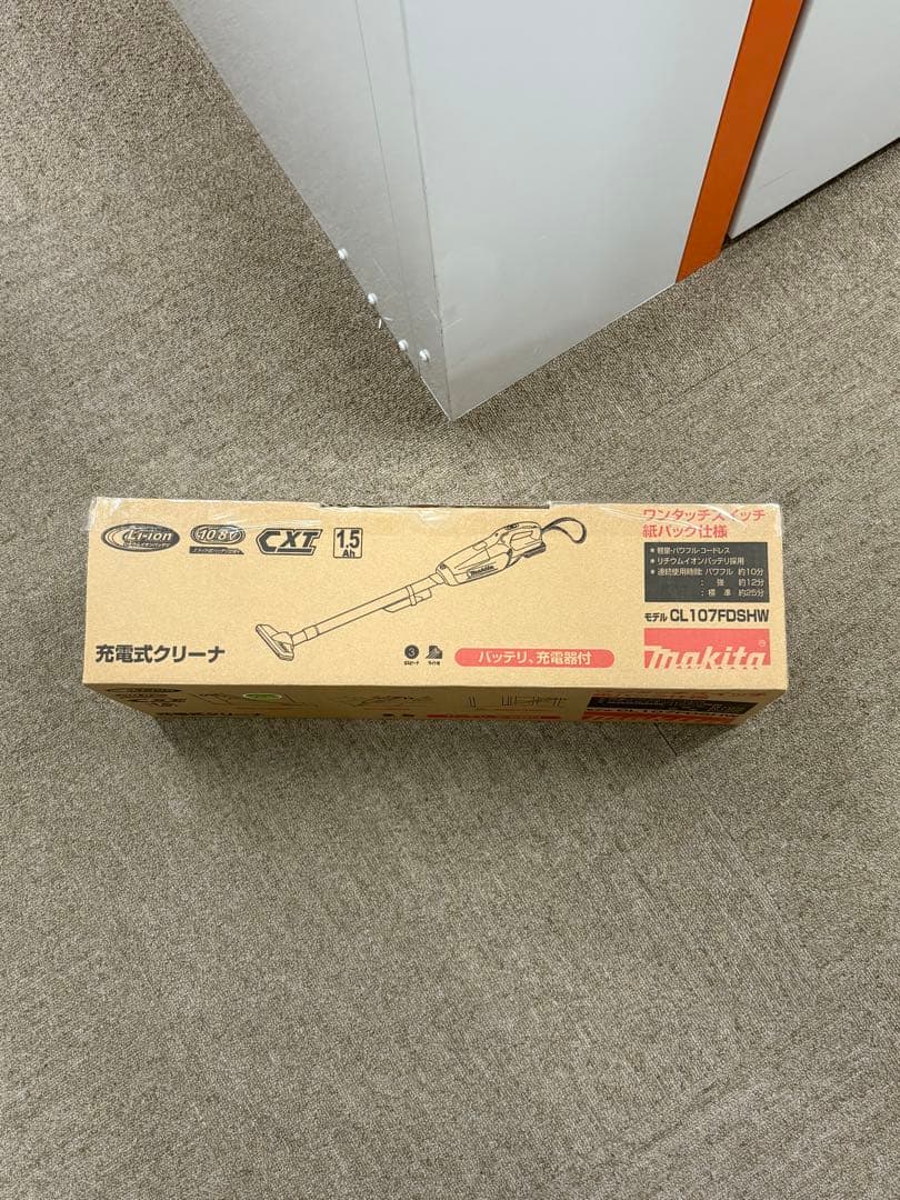 極美品 Makita マキタ CL107FDSHW コードレス掃除機 サイクロン