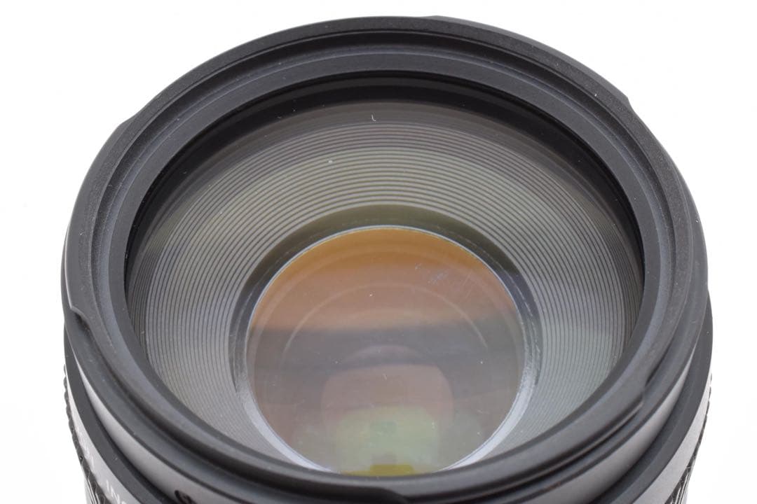 美品/望遠レンズCANON EF 75-300mm F4-5.6 III