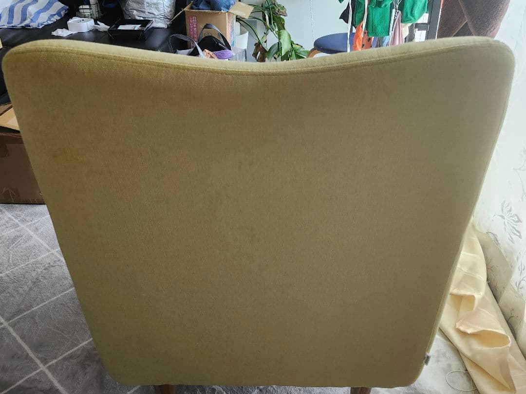 爽やか淡いライム色ソファピスタチオワンシータKEYUCAケユ黄緑グリーンパステル