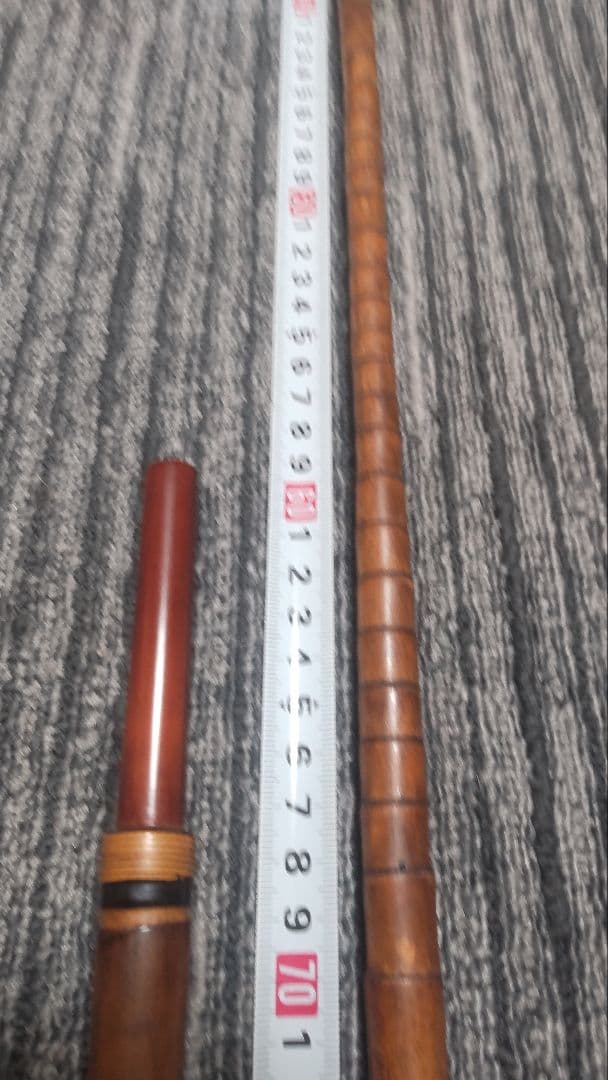 竿掛け・玉の柄　湖友