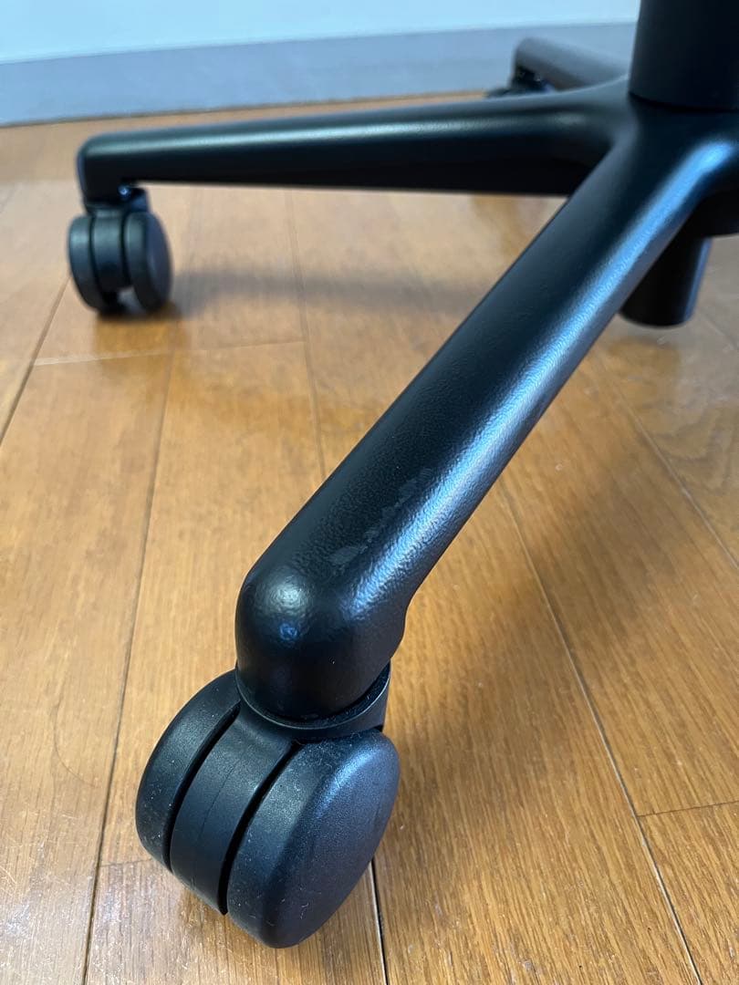 KEILHAUER キールハワー　エリート　本革張り　47.8万　ミッドバック