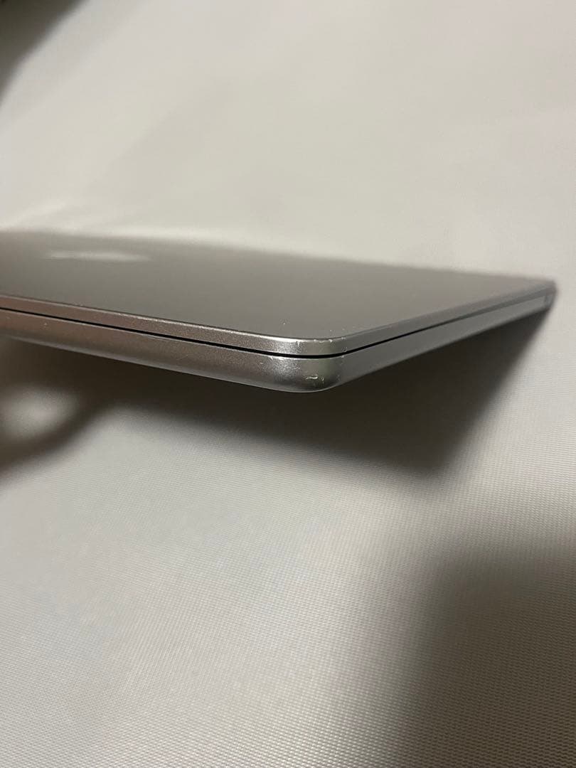 MacBook Air M2 8G 256GB 13.6インチ シルバー