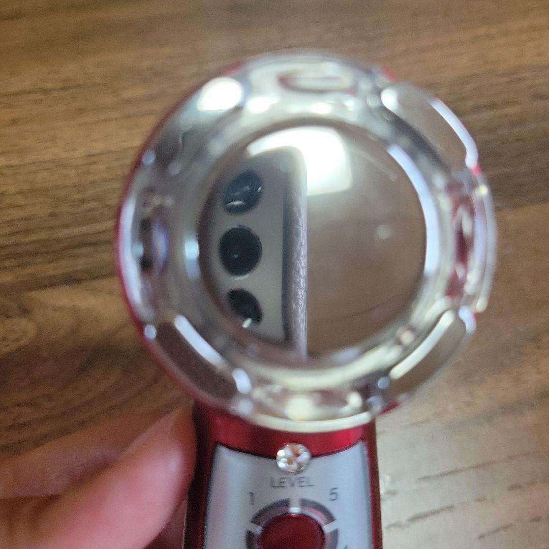 リファイン・カオン 美顔器 レッド