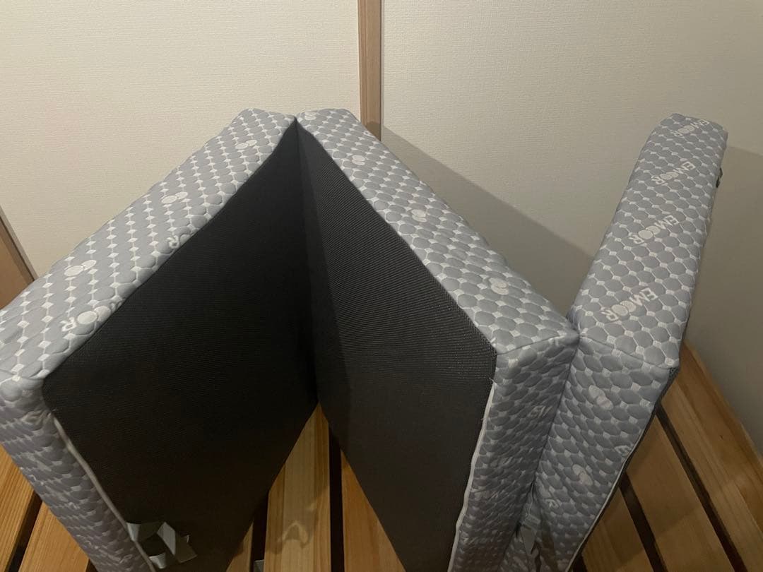 エムールのマットレス（80cm×180cm）
