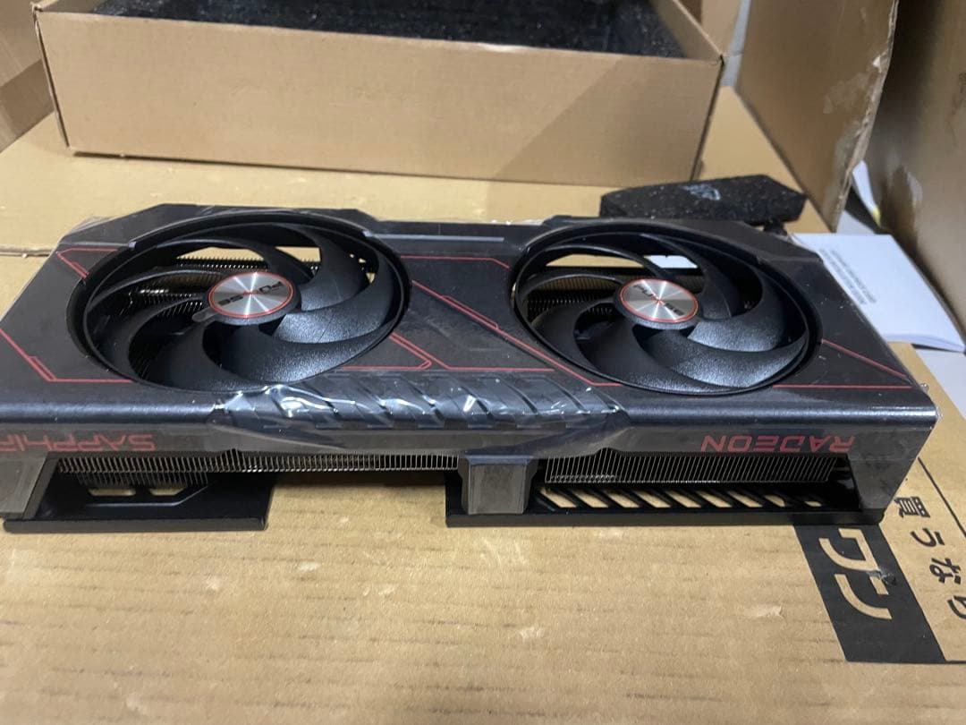 グラフィックボード・グラボ・ビデオカード Sapphire 11349-03-20G Pulse AMD RX 9070