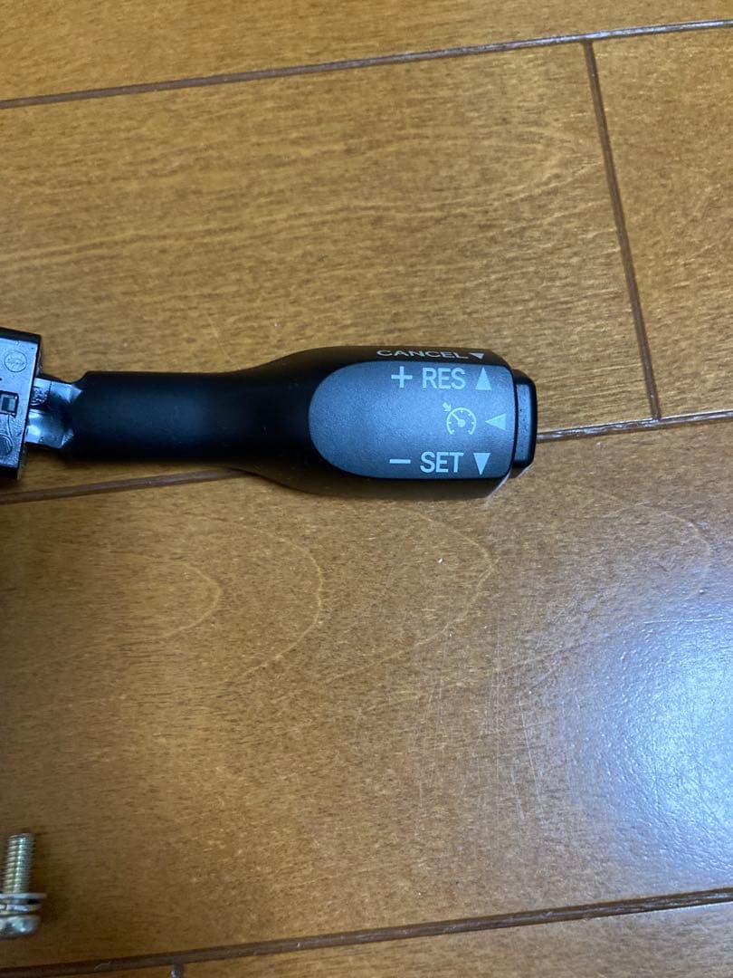 nsp170シエンタ 後付けクルーズコントロールセット　pivot、純正品など