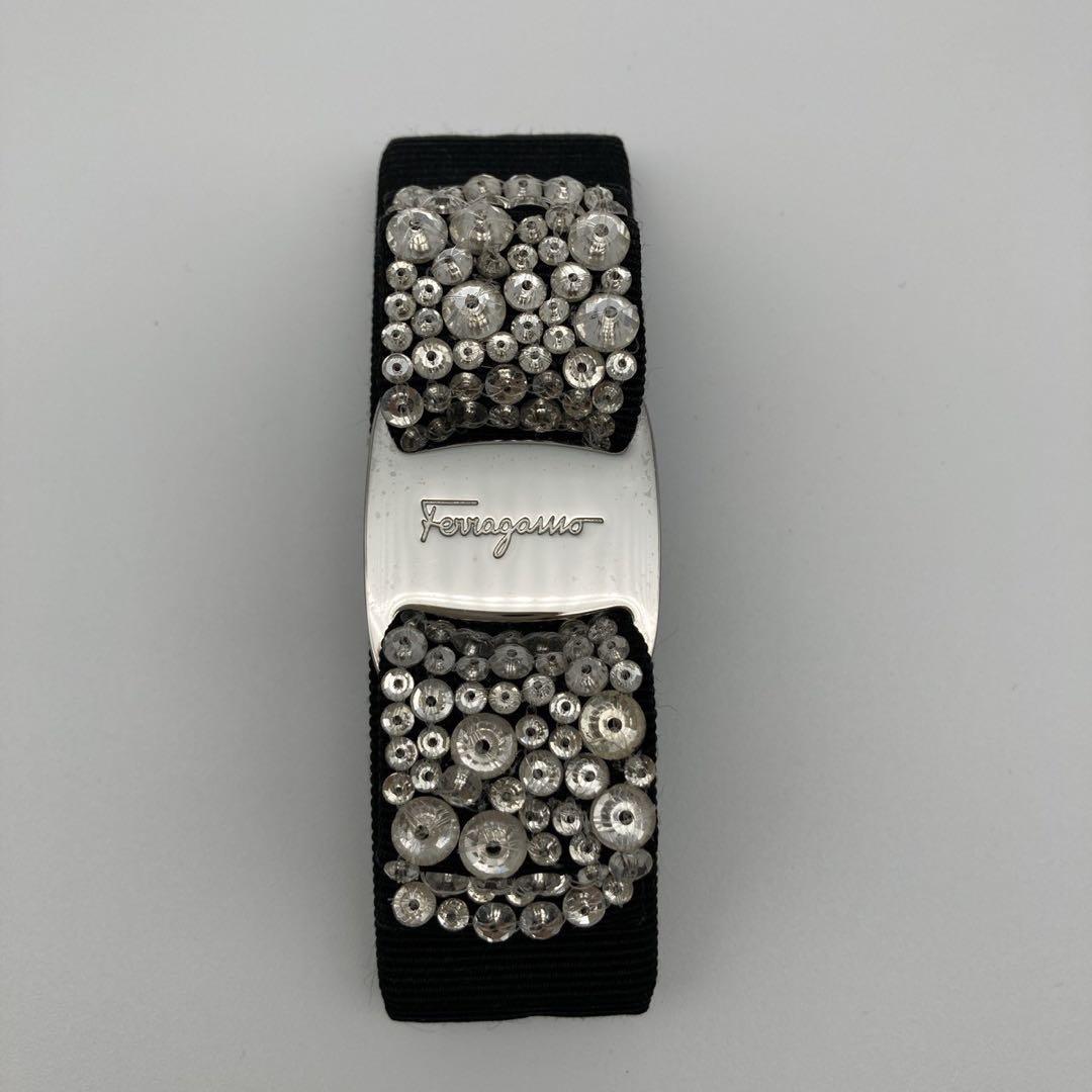 サルヴァトーレフェラガモ　ヴァラリボン　バレッタ　ビジュー　ブラック　シルバー