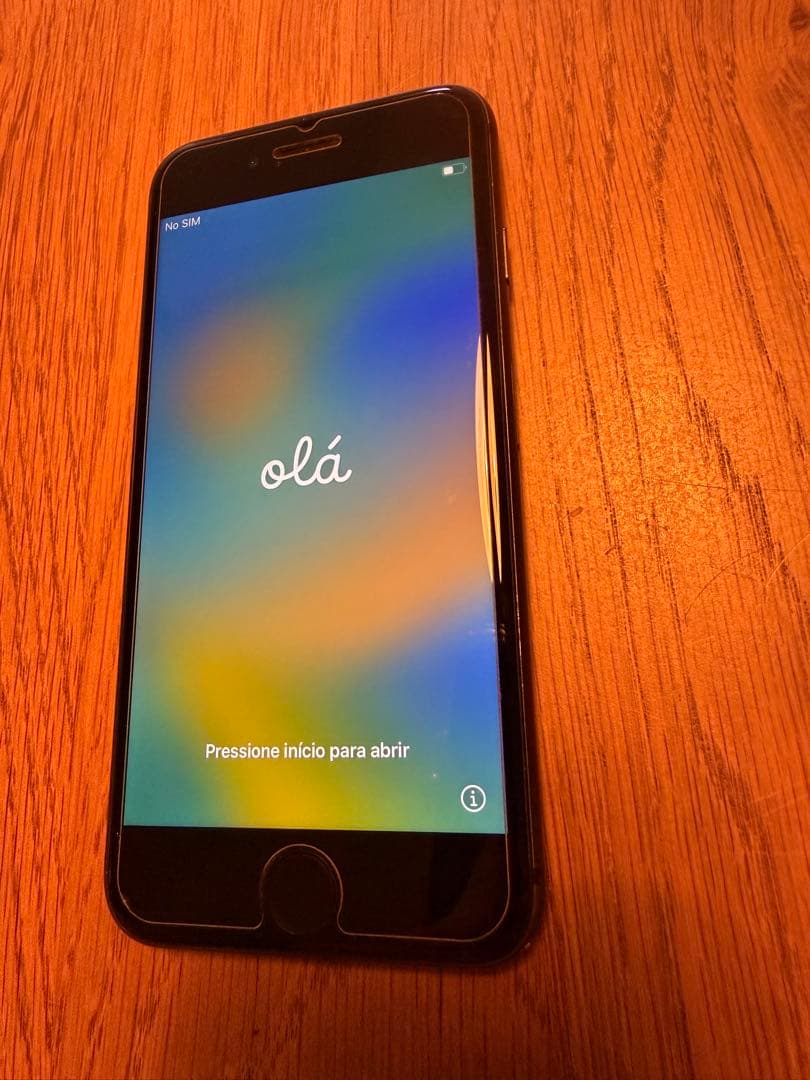 Apple iPhone 8 スペースグレー 64gb