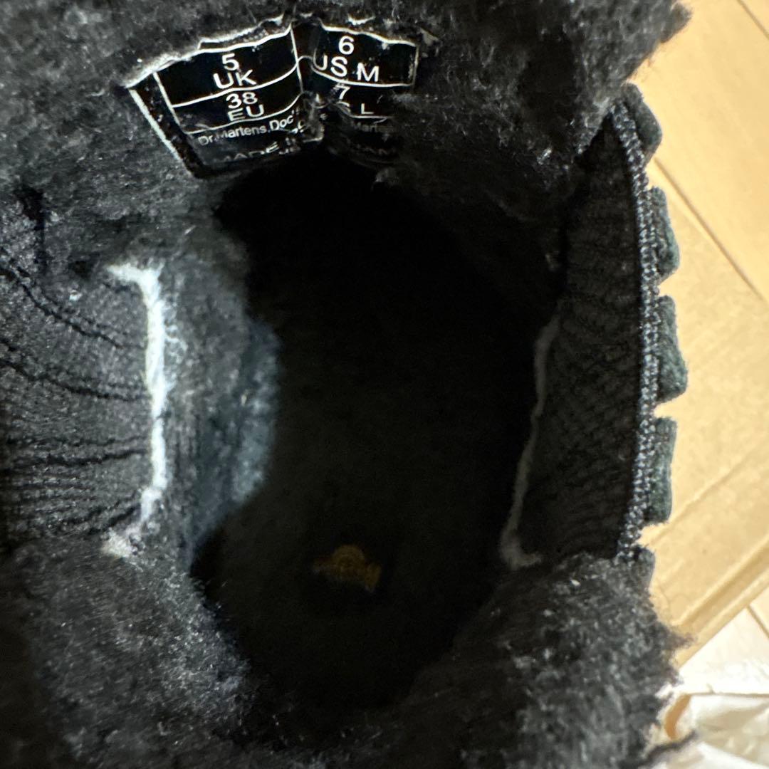 Dr.Martens 2976 チェルシーブーツ ウインターグリップ