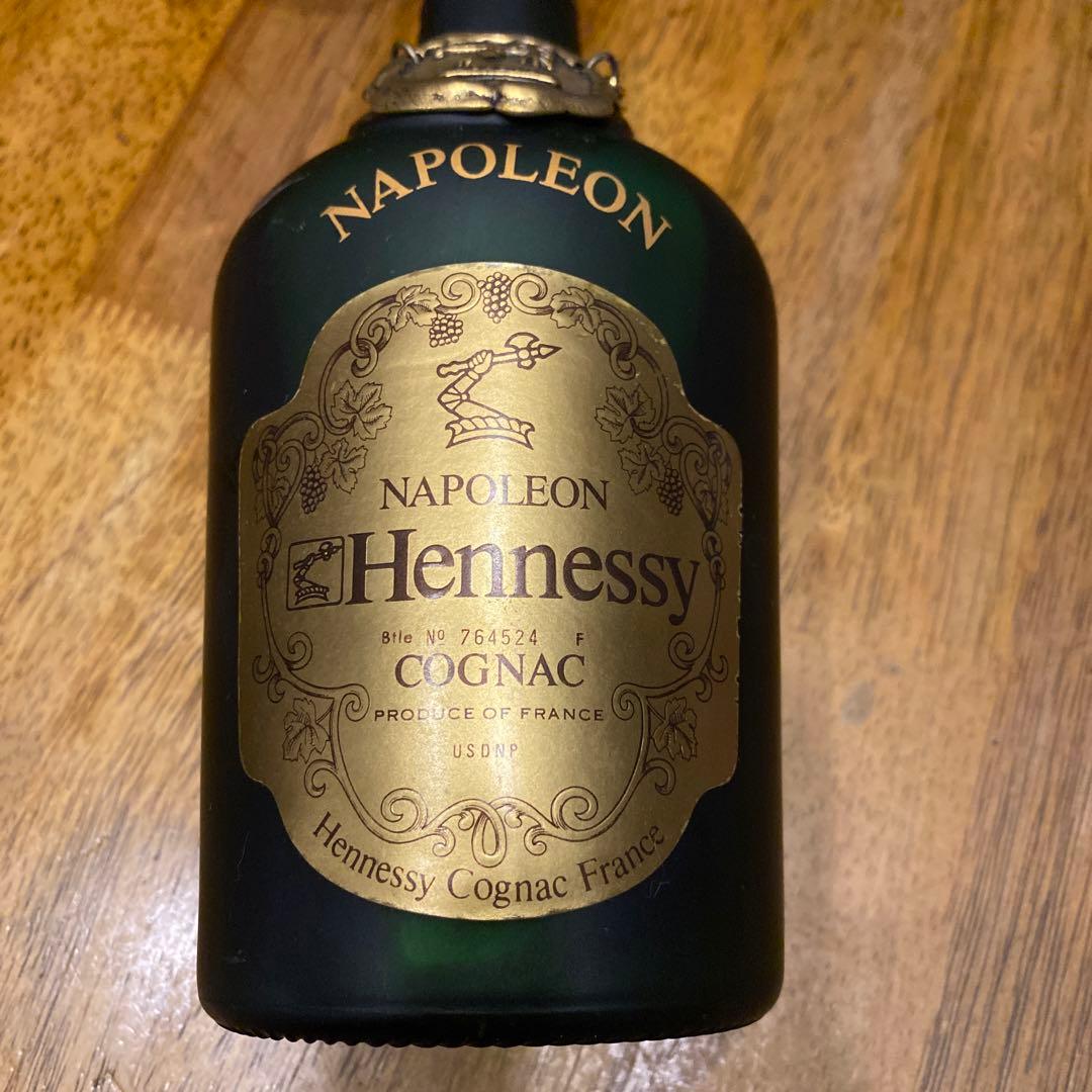 未開栓　古酒　台付　ヘネシー　コニャック　ナポレオン