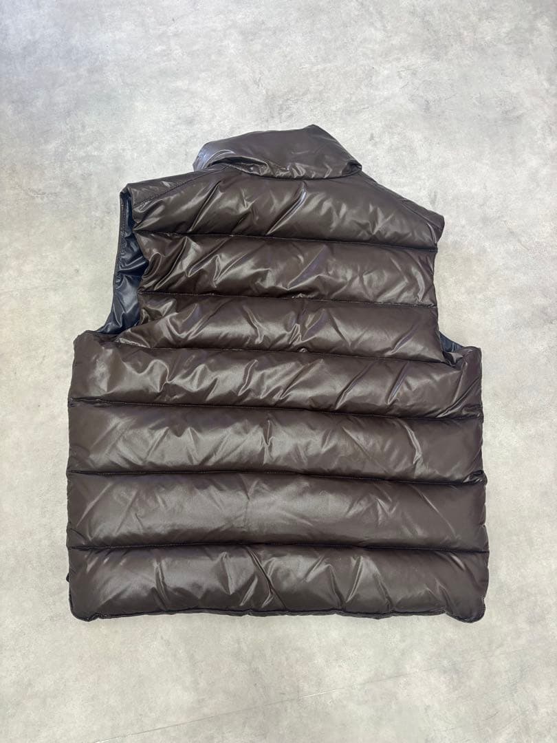 【美品】モンクレール ダウンベスト 正規品 茶系 ブラウン Sサイズ