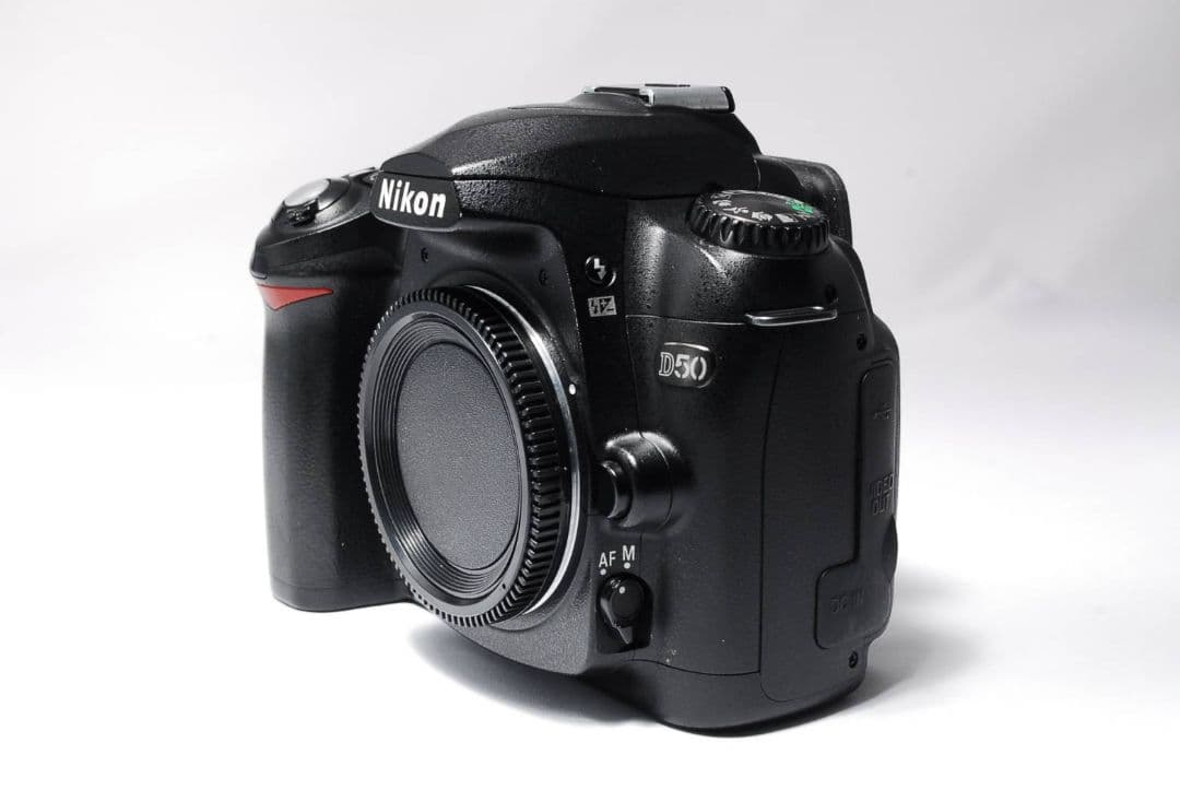 ♥Nikon D50♥ すぐ撮れる 標準レンズセット 初心者向け AF対応ボディ
