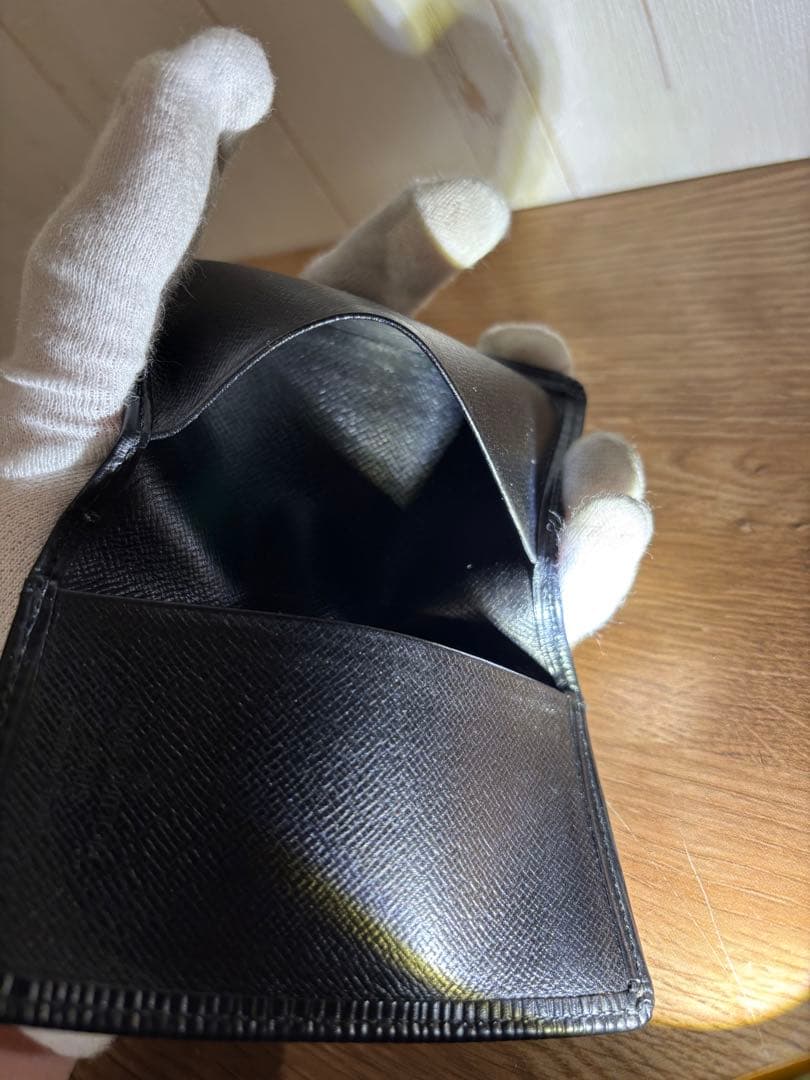 ルイヴィトン エピ 名刺入れ 名刺ケース カードケース 黒