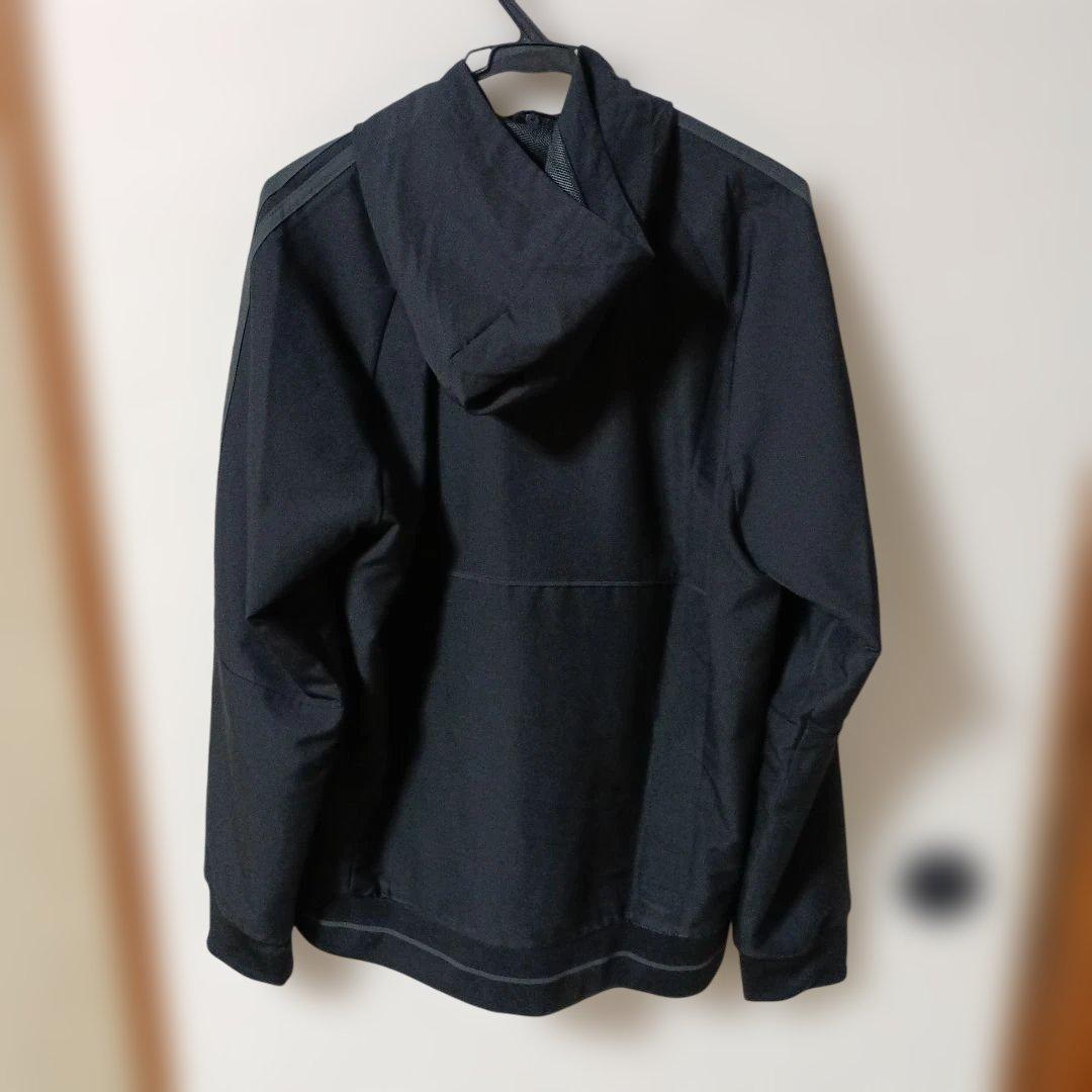 レアルマドリード　ウインドブレーカージャケット　サッカー　アディダスAdidas