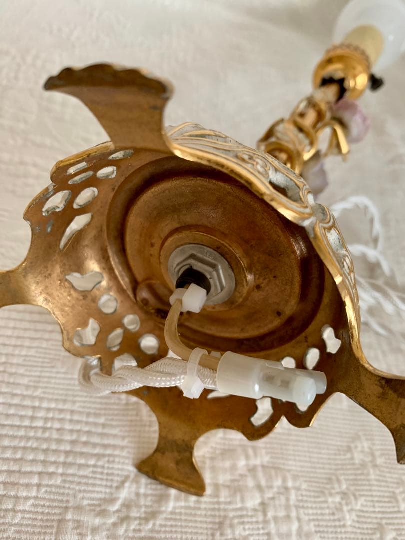 ビンテージ/アンティークロココモチーフテーブルランプ※フレンチスタイル陶器ローズ