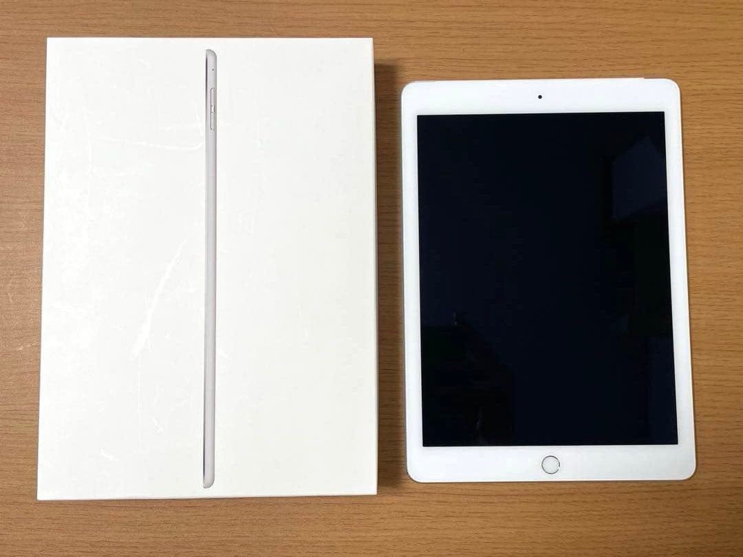 iPad Air2 64GB Wi-Fi + Cellular シルバー