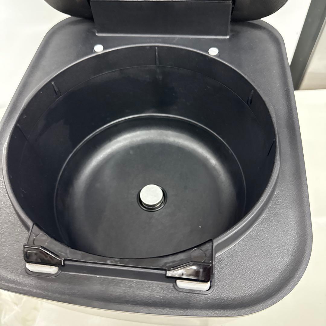 Hitachi RZ-V100GM 圧力&スチームジャー炊飯器 2024年製