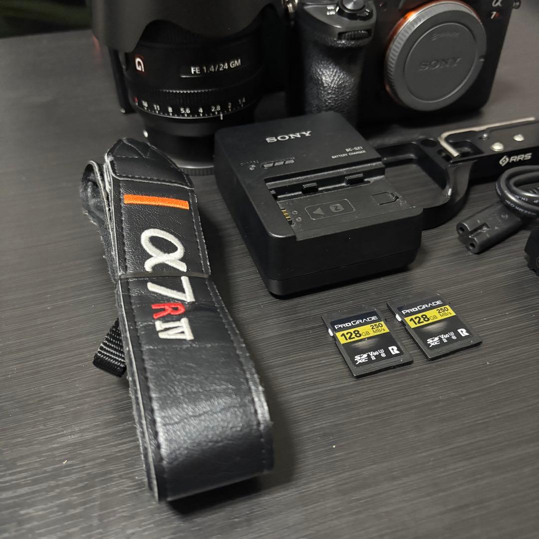 SONY α7rⅳ ILCE-7RM4 純正レンズ SDカード付き