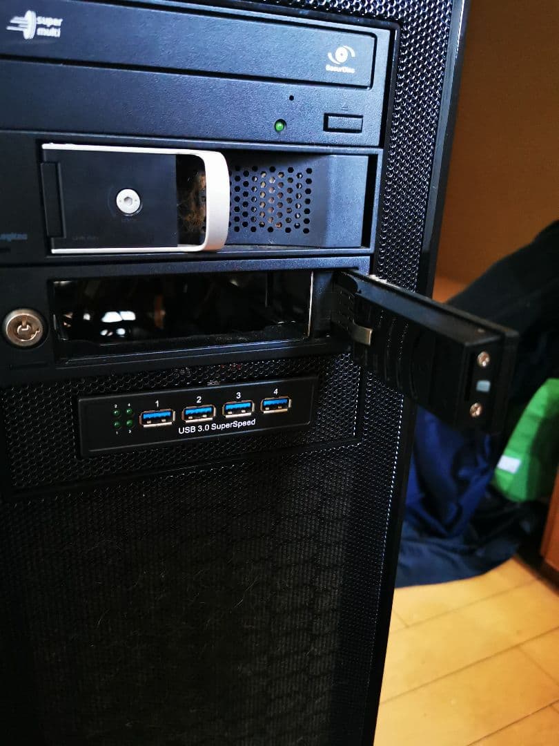 配送不可　超大型PCケース ロズウィルブラックホークウルトラ　ジャンク品