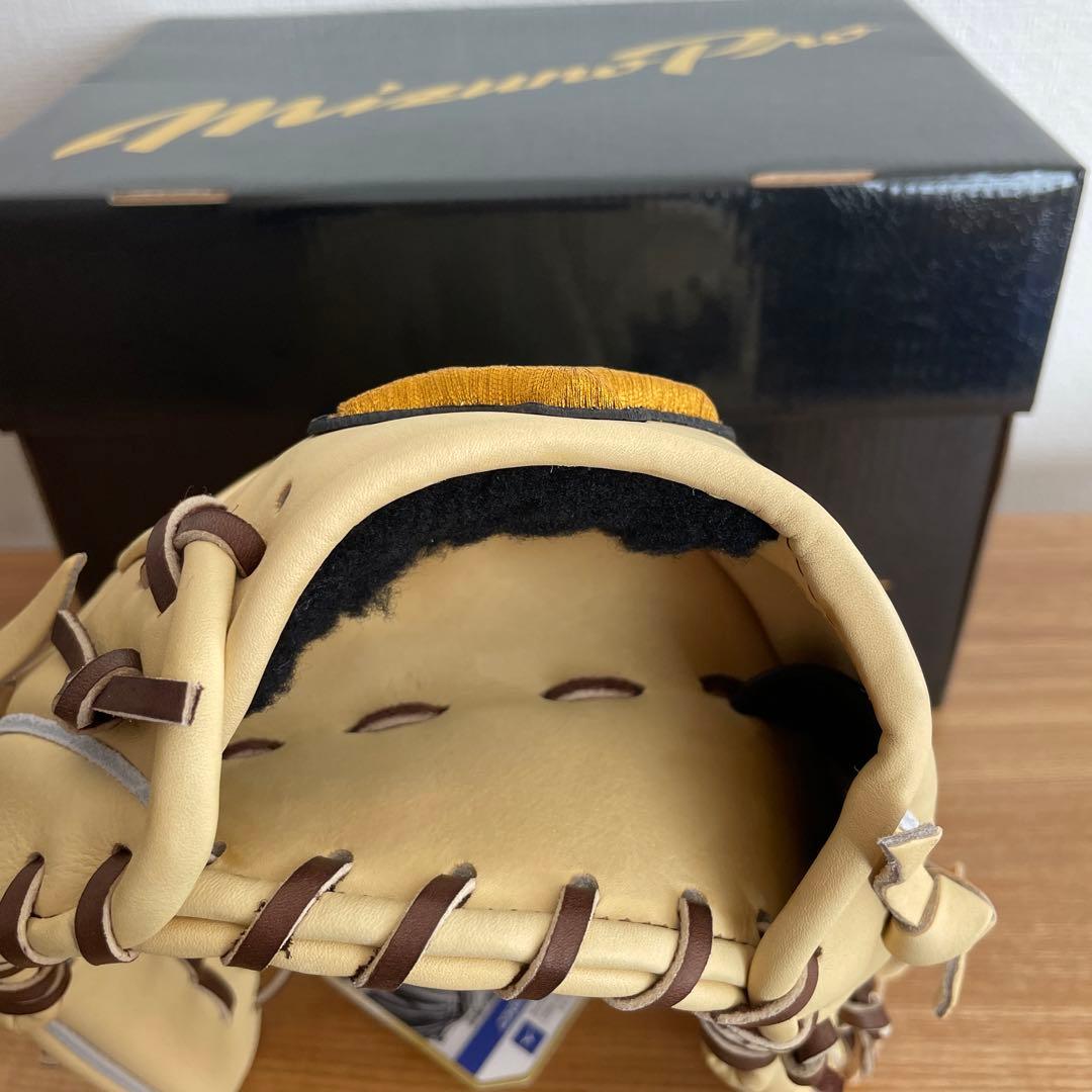 ミズノプロ　硬式用　内野　グラブ　グローブ　定価69,300　限定　高校野球対応
