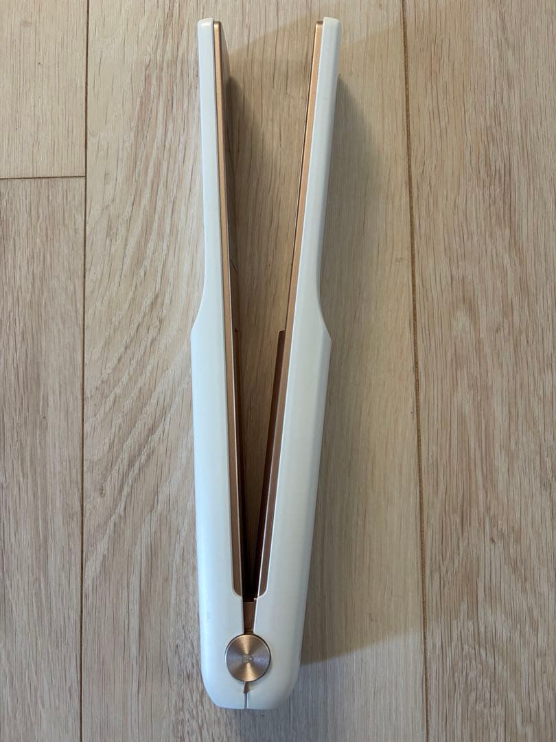 LAVIEL plus 超音波トリートメントヘアアイロン