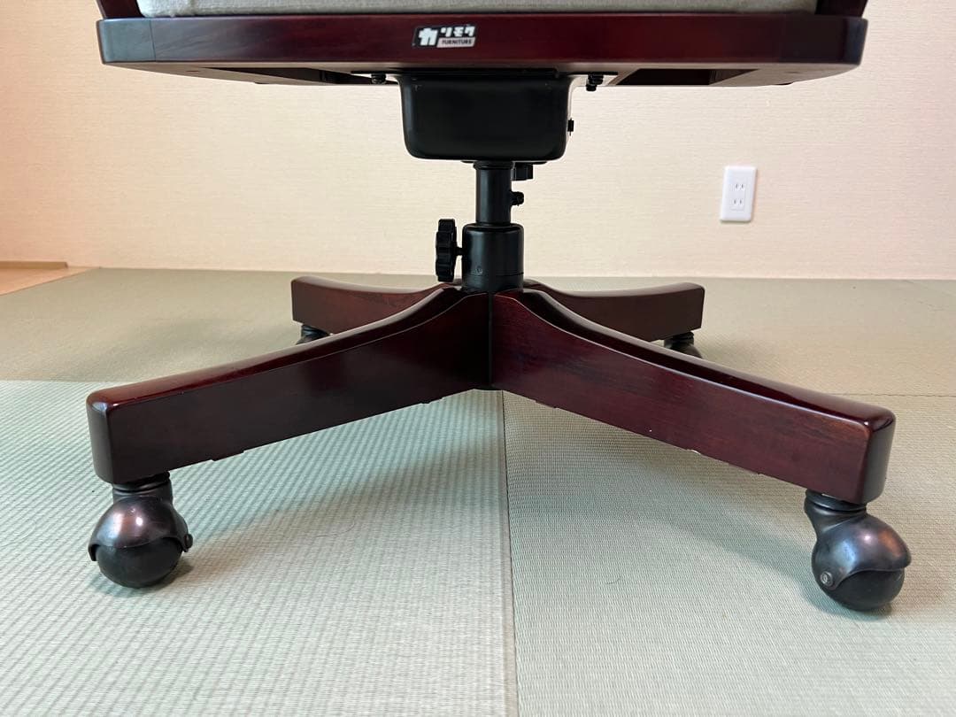 ②\"karimoku\" コロニアルシリーズ チェア