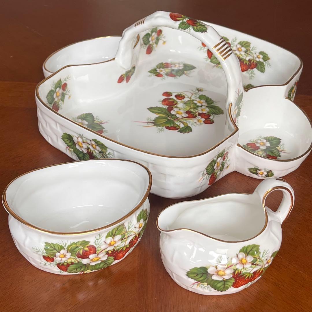 【希少品】英国製　ハマースレイ★ストロベリーパイプ★バスケット