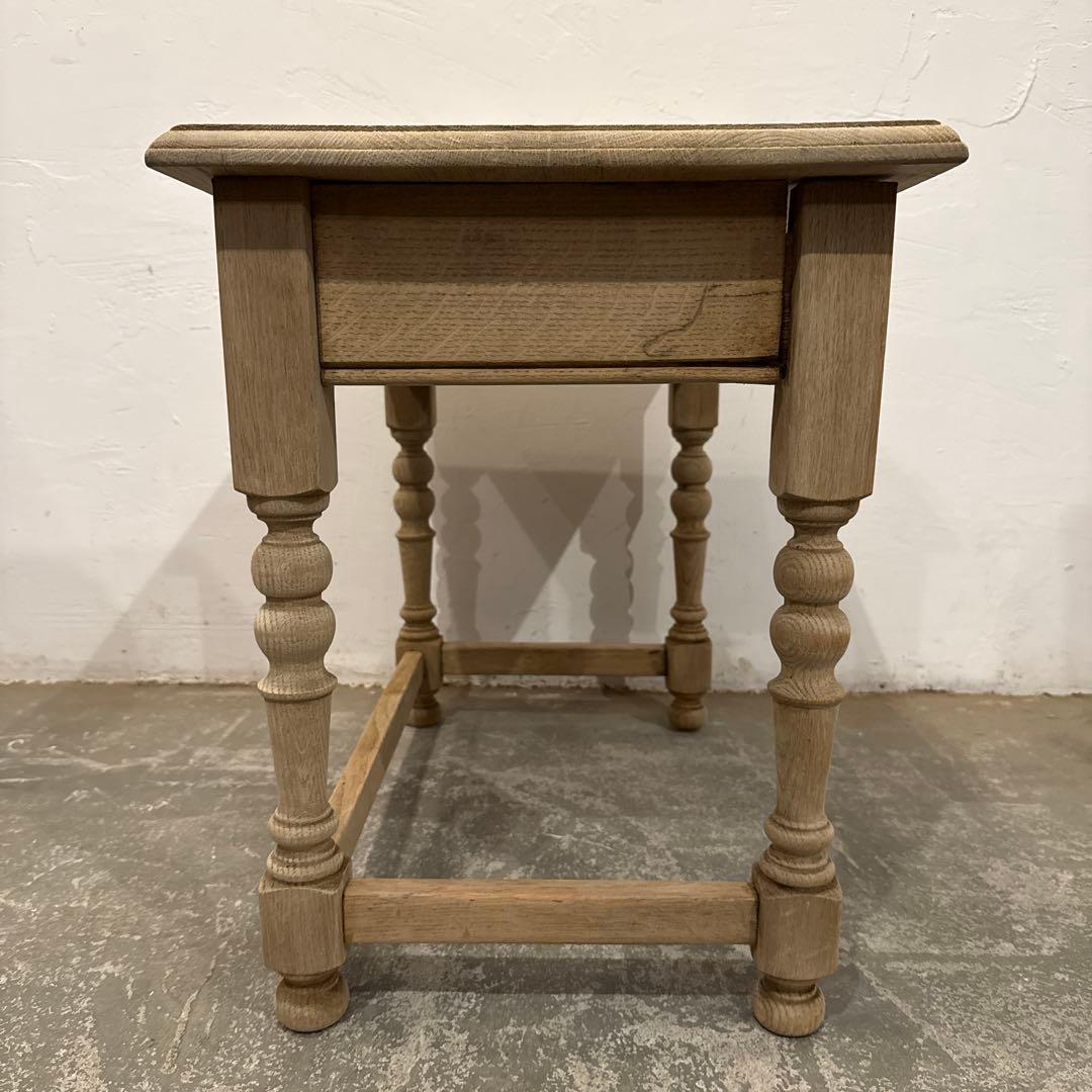 ヴィンテージ　木製サイドテーブル　剥離