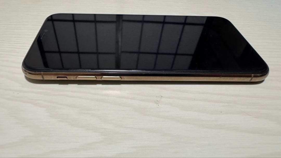 iPhone11Pro 256GB 87% ゴールド SIMフリー 美品