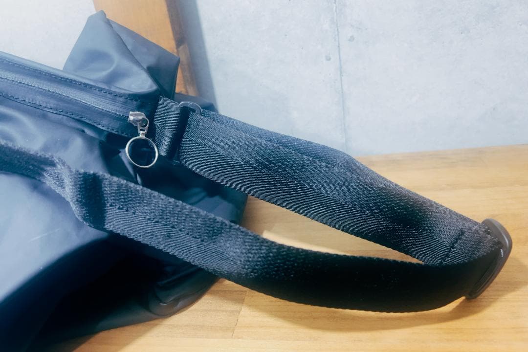 MM6 ナイロン ショルダーバッグ ブラック 中古