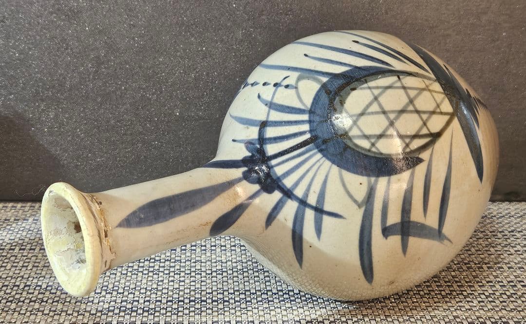 江戸時代中期　古伊万里　染付　パイナップル文様　果実文様　徳利　花入れ　茶道具