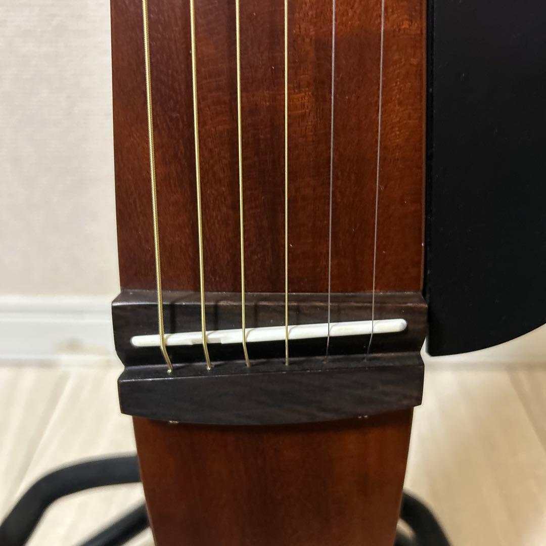 ヤマハ サイレントギター 極上品 単三電池でOK 付属品完備 SLG200S！