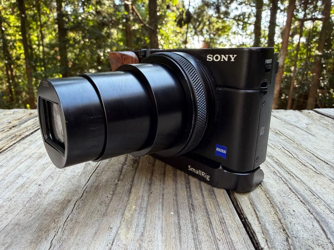 デジタルカメラ SONY Cyber-Shot DSC-RX100M7