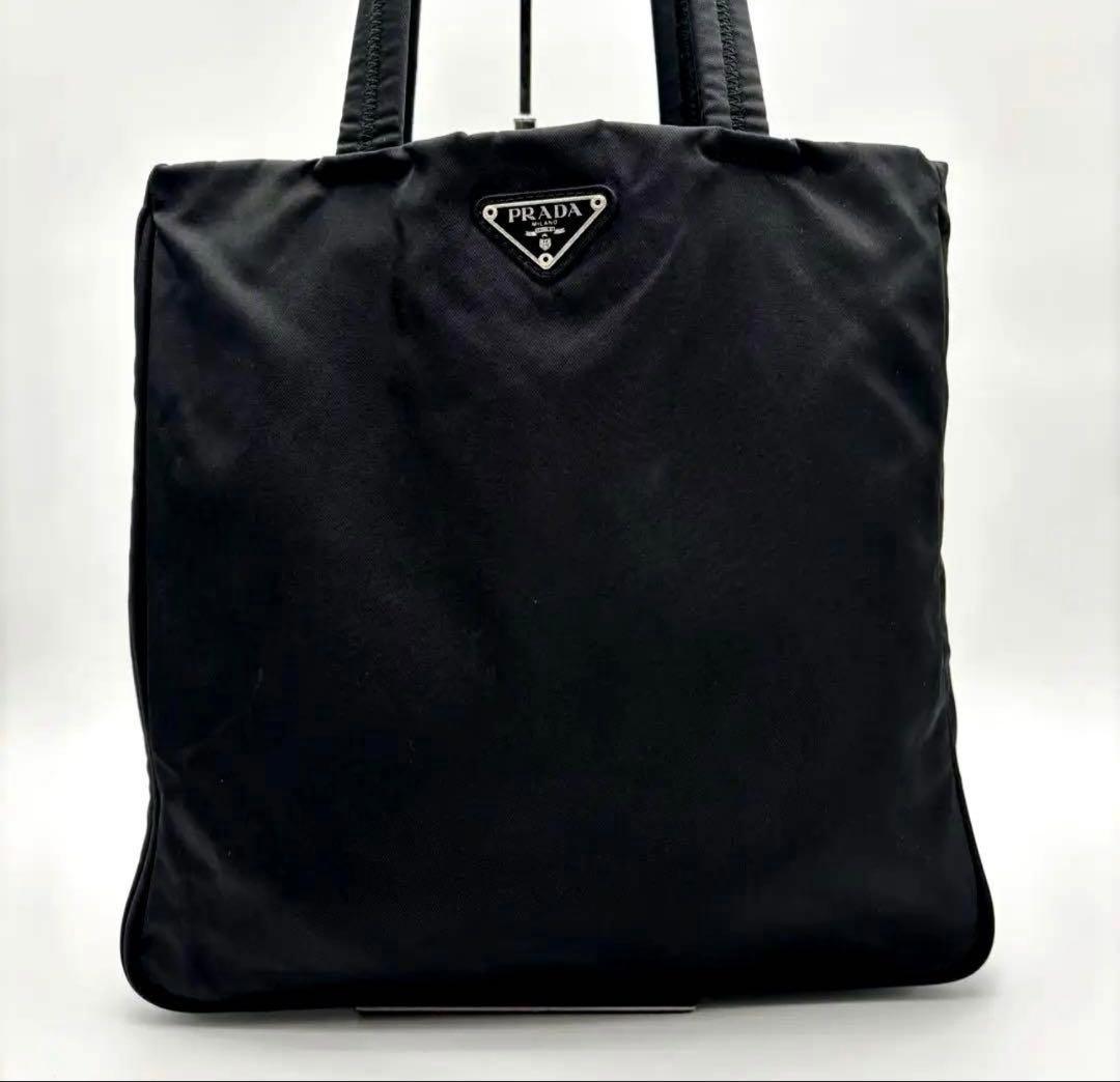 美品✨プラダ　トートバッグ　三角ロゴ　テーストナイロン　ネロ　ブラック　A4