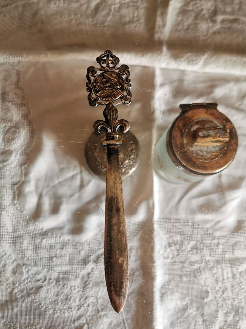 アンティーク フランス ジャンヌダルク ペーパーナイフ 騎士の百合紋 聖女の紋章