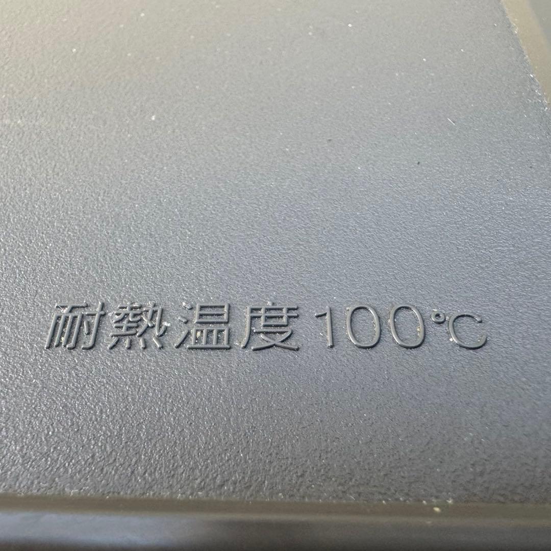 118⭐️2022年製美品★アクア冷蔵庫　木目　ブラウン　大型200L　一人暮らし