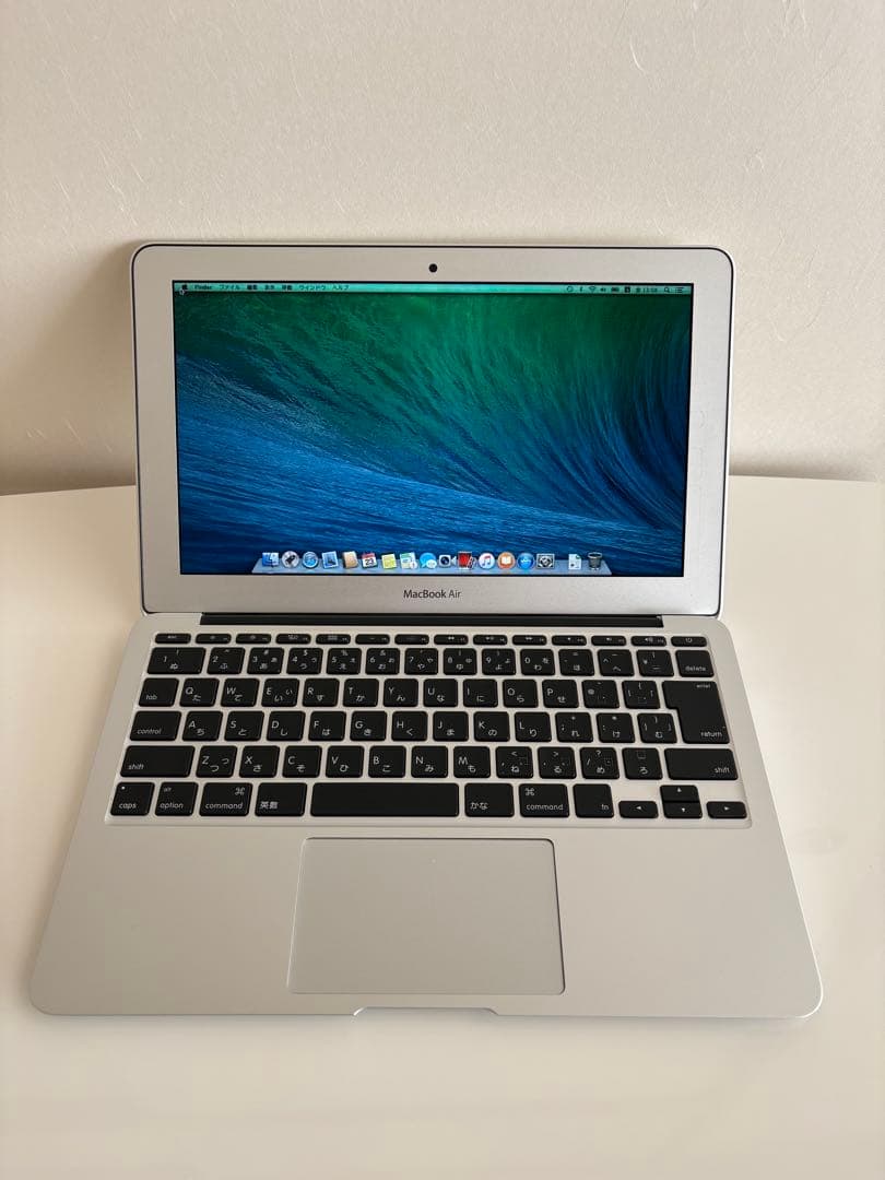 【美品】MacBook Air 11インチ Intel Core i5