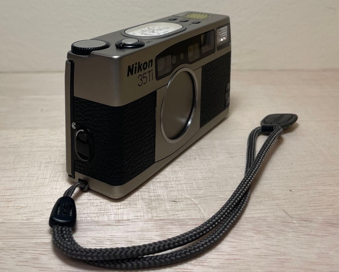 Nikon 35Ti ニコン フィルムカメラ
