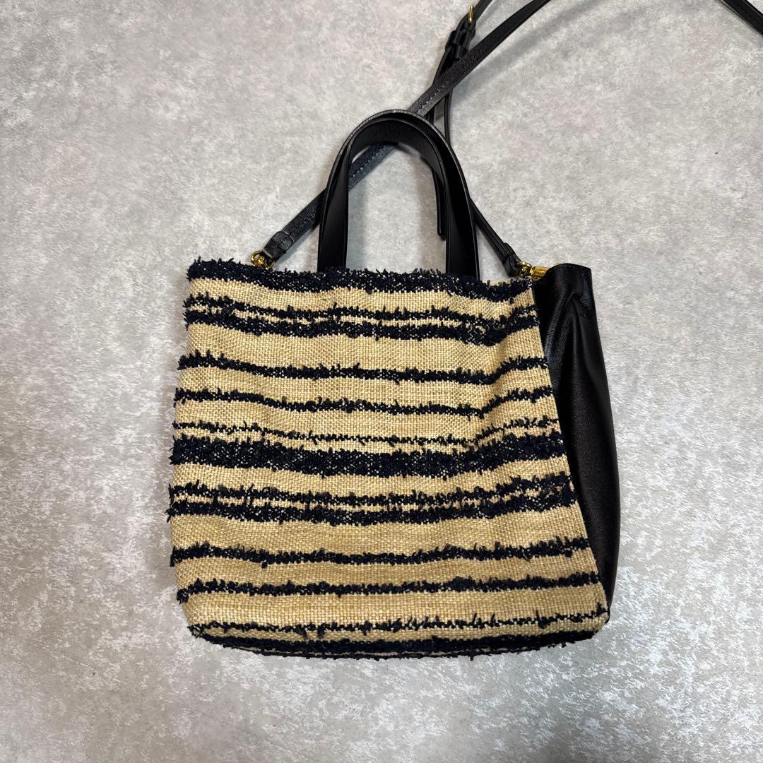 MARNI マルニトートバッグ