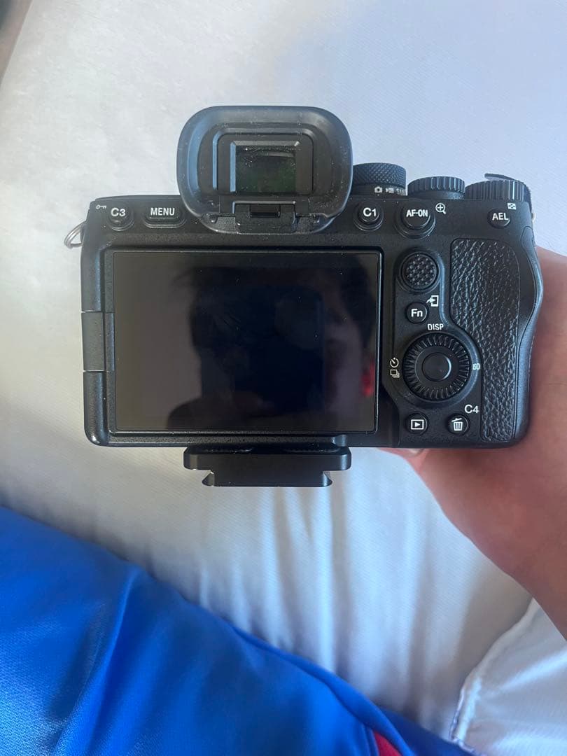 Sony α7ivミラーレス一眼カメラレンズ付き！！