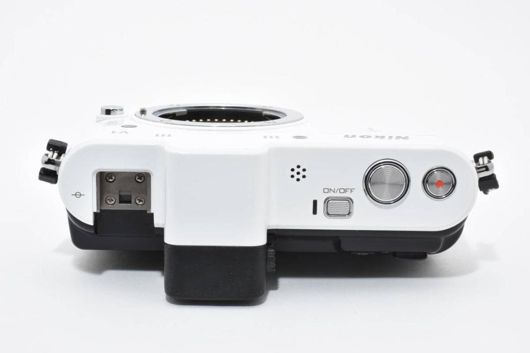 ショット数: 3311回 Nikon ニコン V1 ボディ #1147