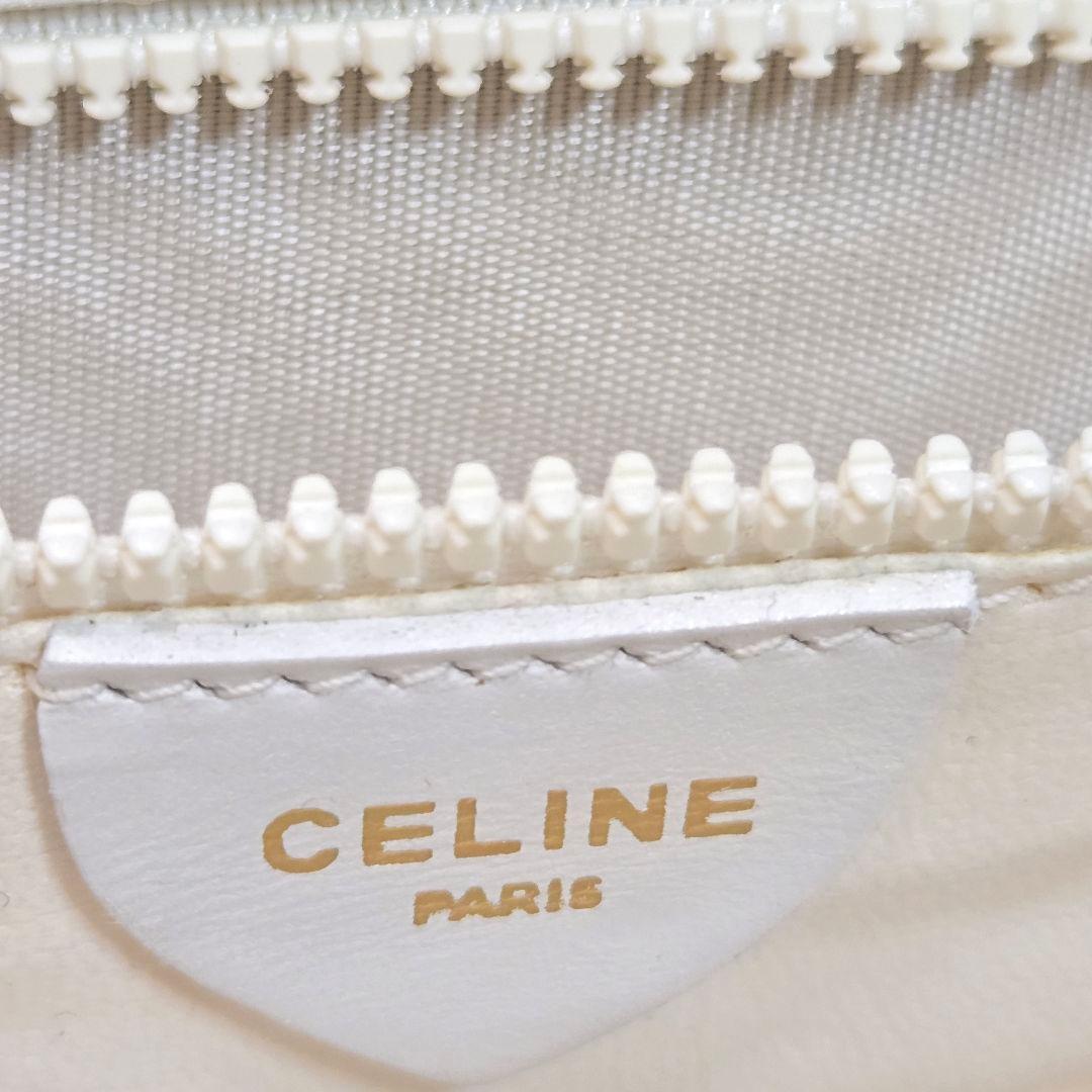 極美品 CELINE ショルダーポーチ トリオンフエンブレム 金具
