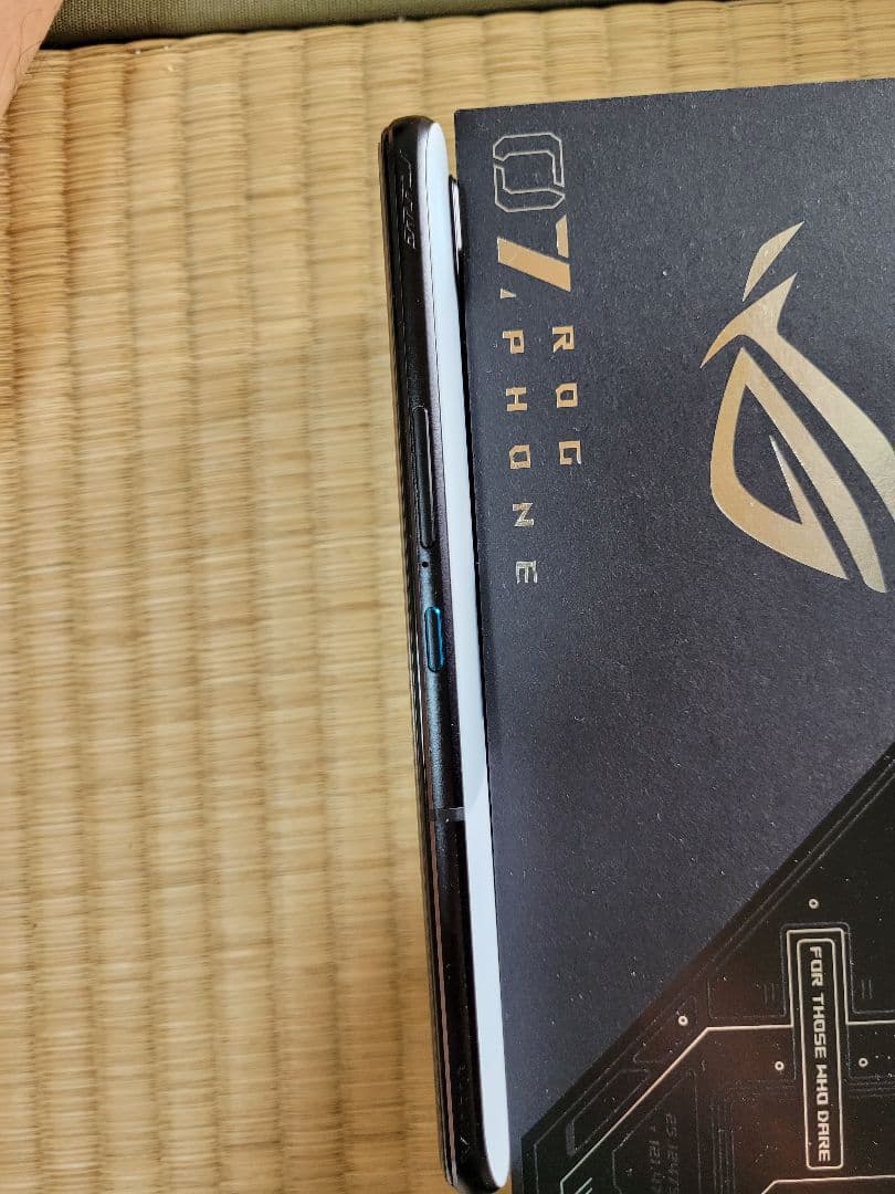 ト*ド様 ROG Phone 7 16GB/512GB グローバル版「SIMフリ