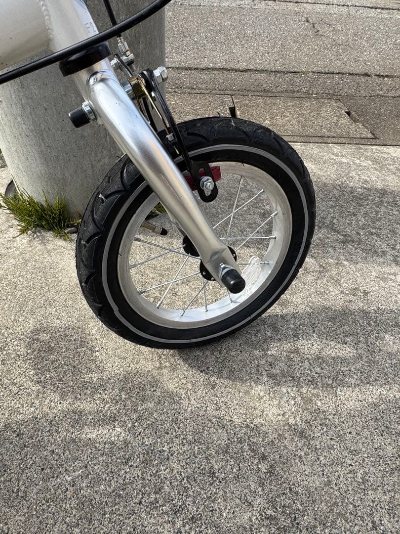 ［お値下げ中】sukusukubike すくすくバイク ホワイト