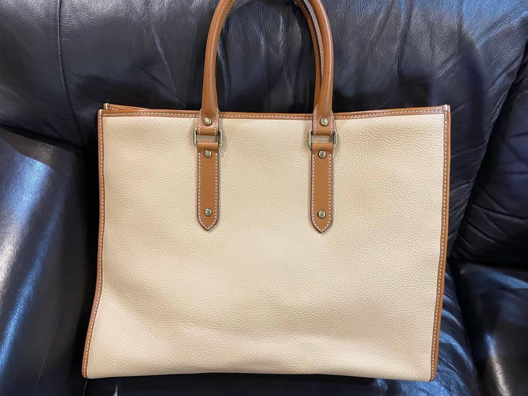 フェリージ　と　テストーニ