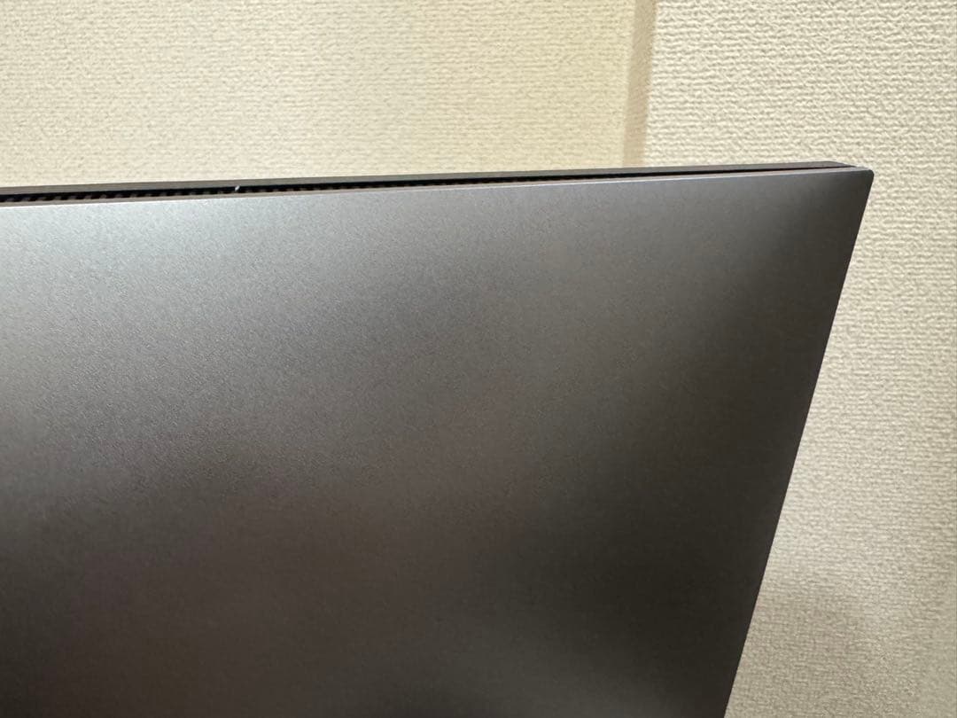 Dell (デル) U2720QM 27インチ 4K モニター　ジャンク