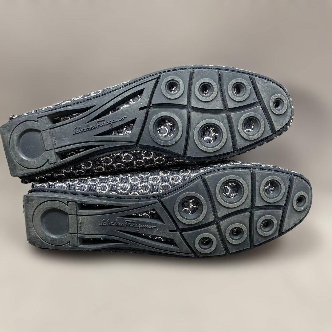 フェラガモ　ガンチーニ　ローファー