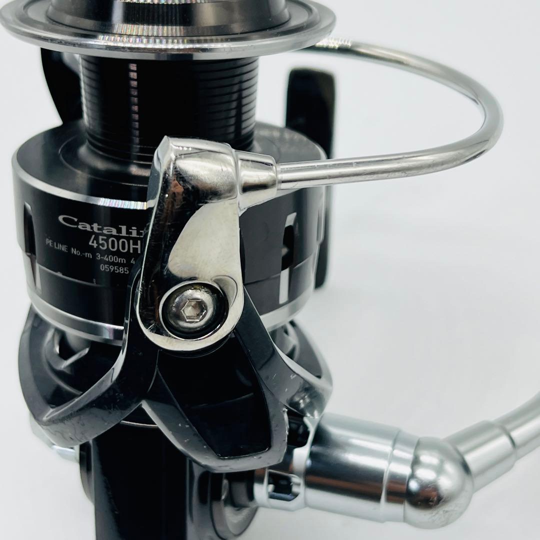 16キャタリナ　4500H ダイワ　スピニングリール　ショアジギング