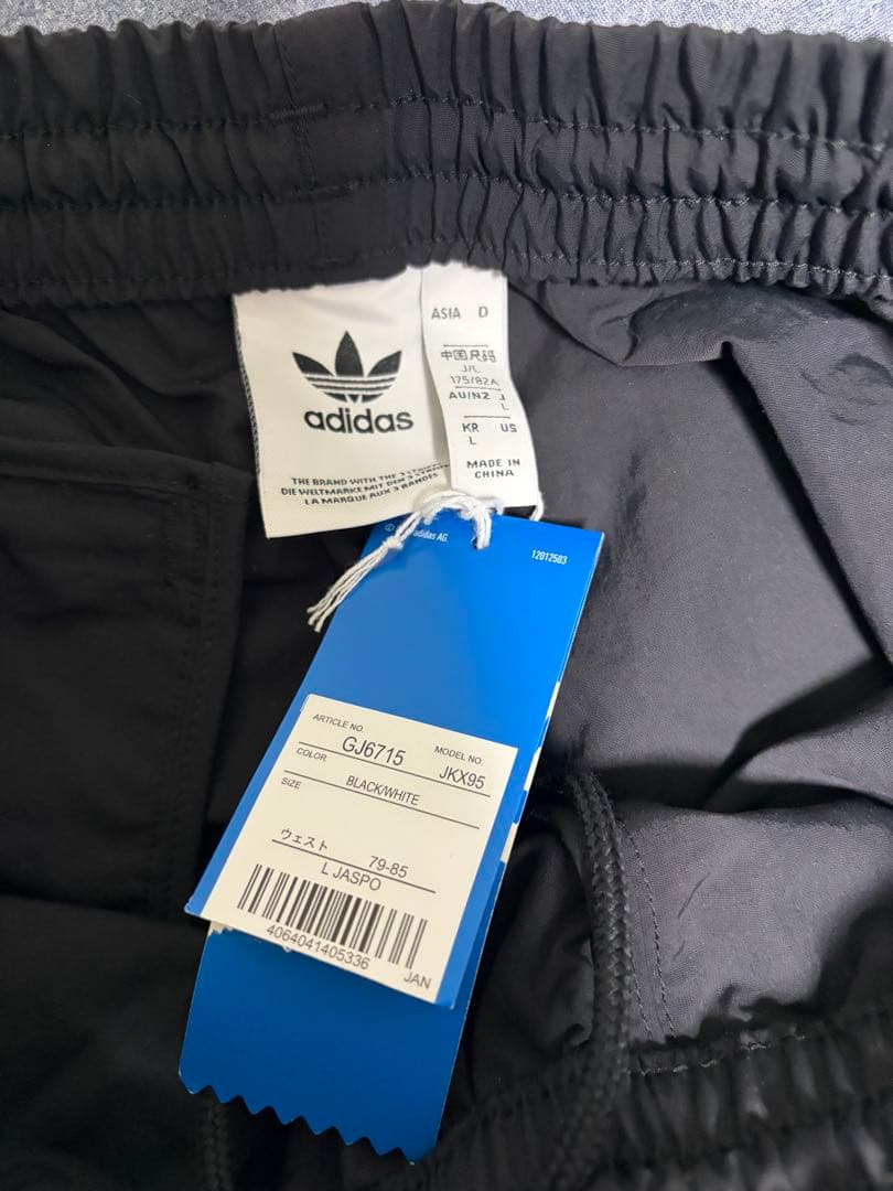 激レア　アディダスオリジナルス　高橋理子 コラボ ナイロンセットアップ