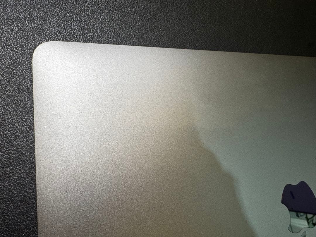 Macbook Pro 13 inch 2017 8G 256G バッテリー正常